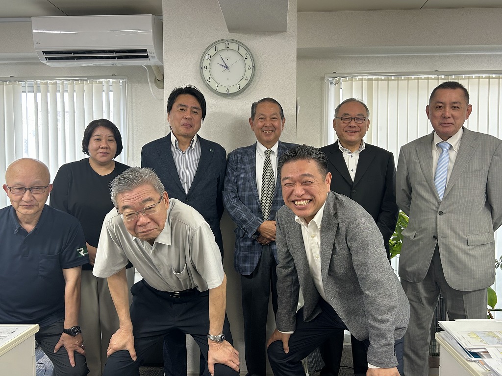 横浜支社